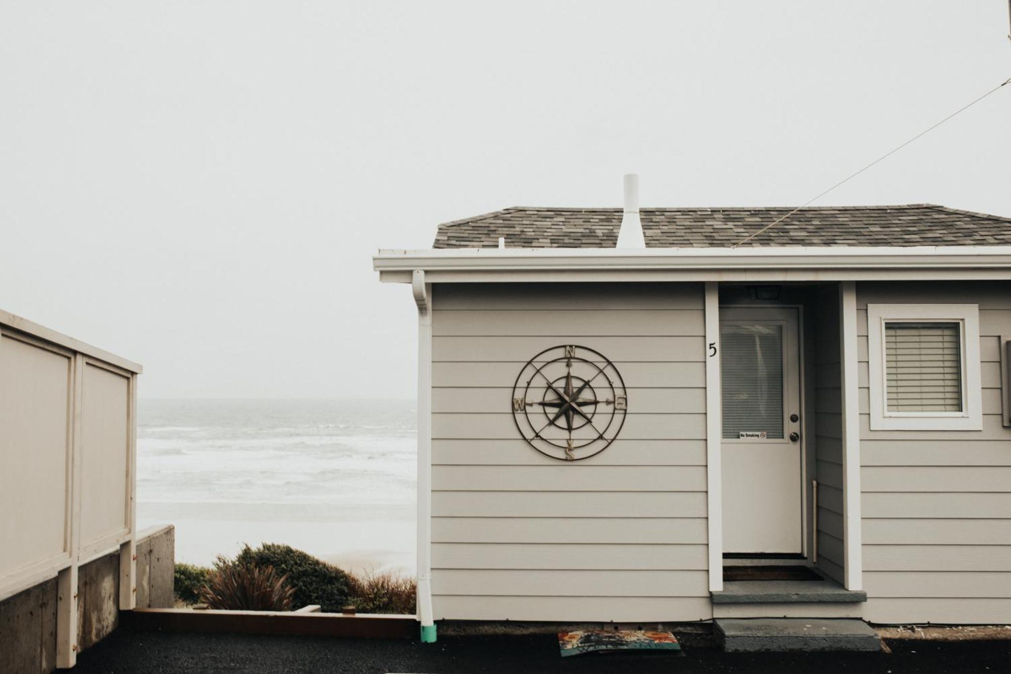 Inn At Nye Beach Newport Room photo